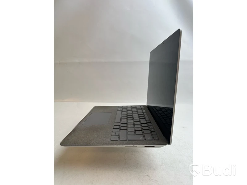 Dator Microsoft Surface Laptop.