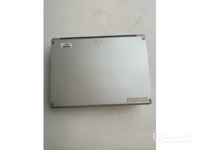 Dator Microsoft Surface Laptop.
