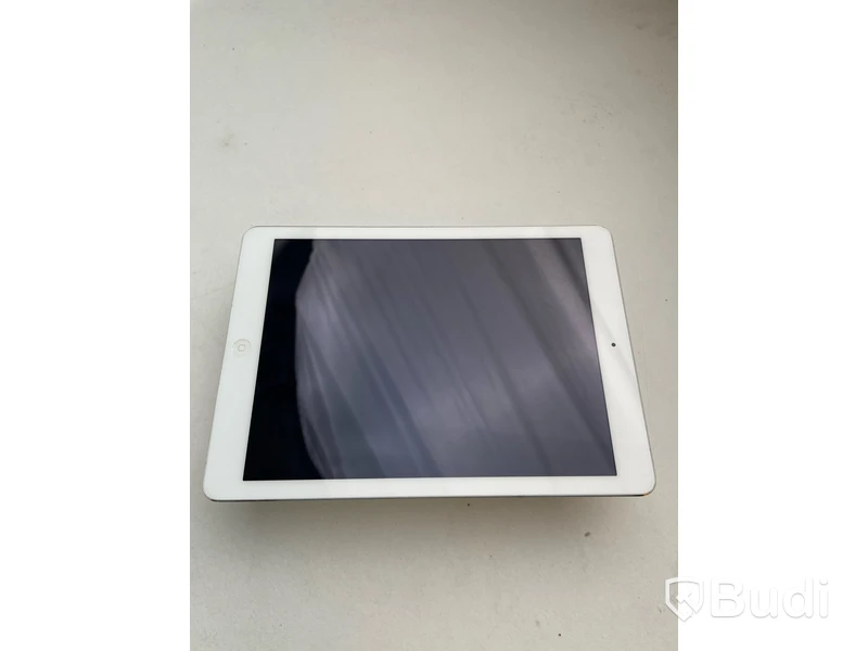 Apple iPad Air (2013).