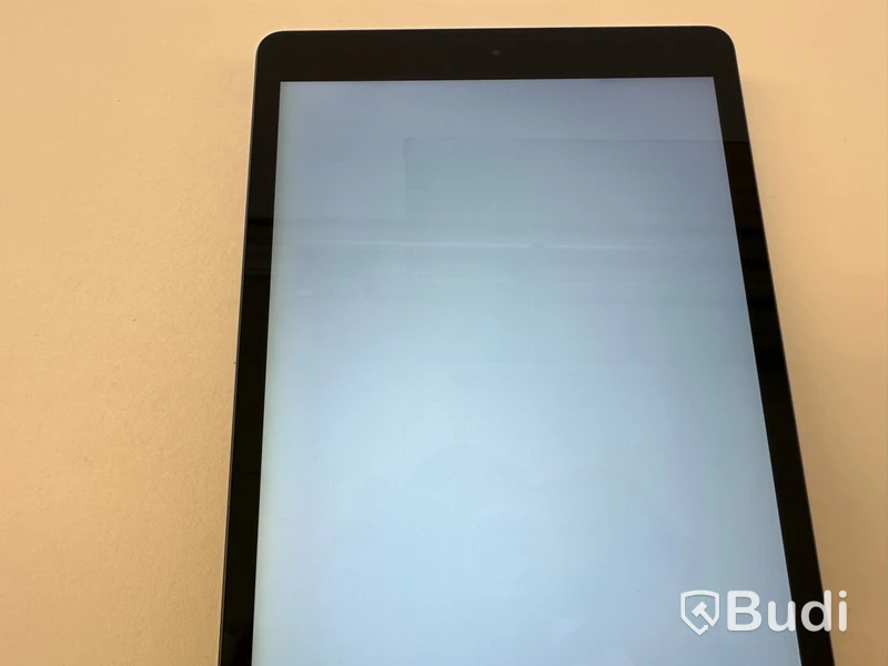 Surfplatta Apple iPad 8th gen 32GB. OBS! Defekt skärm.