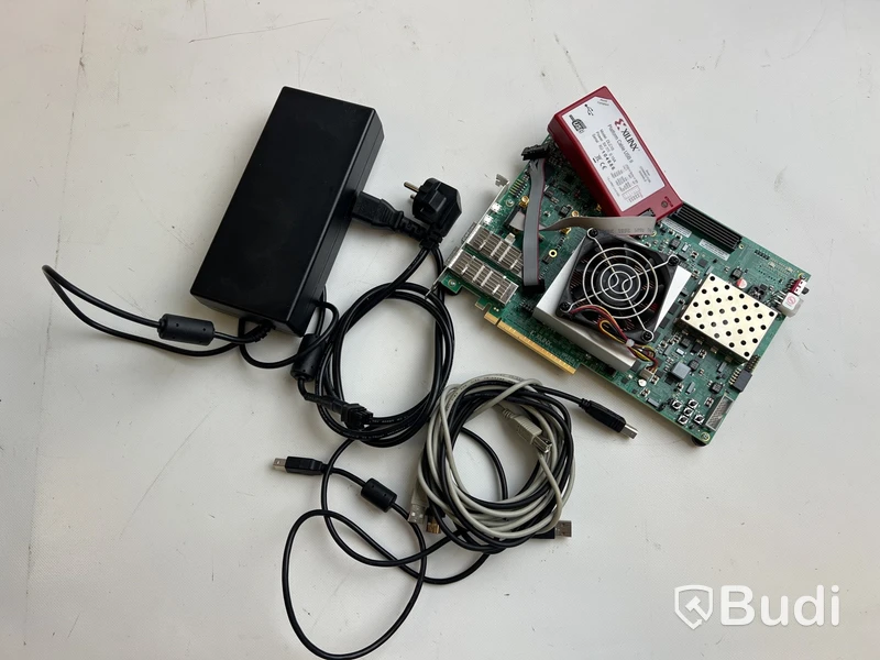 Xilinx Virtex UltraScale+ FPGA VCU118. OBS! Ej funktionstestat.