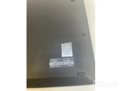 Dator ThinkPad X1 Carbon Gen 8 inkl. laddare. OBS! Inget OS.