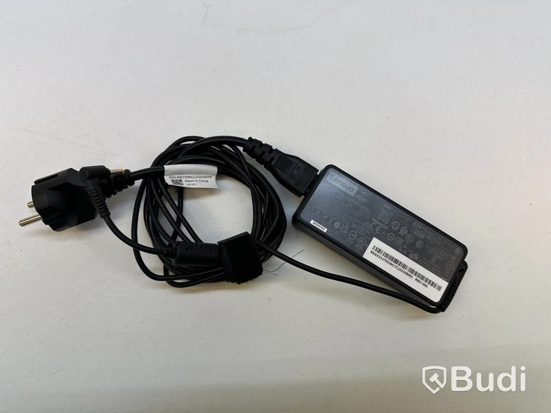 Dator Lenovo V14 G2 ALC. OBS! Inget OS.