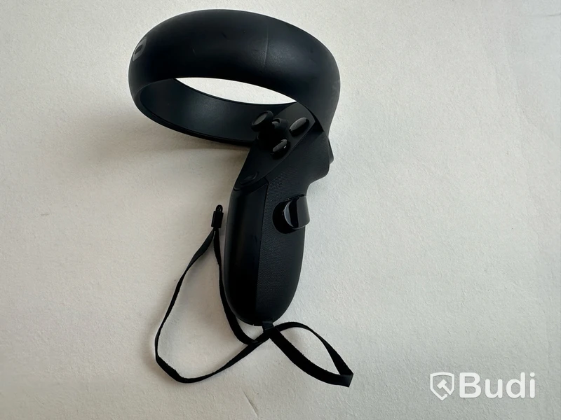 Oculus Quest VR headset 64GB.