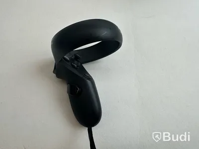 Oculus Quest VR headset 64GB.