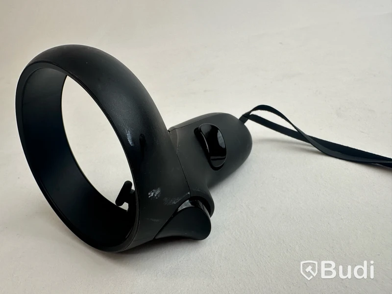 Oculus Quest VR headset 64GB.