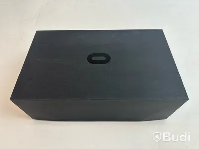 Oculus Quest VR headset 64GB.