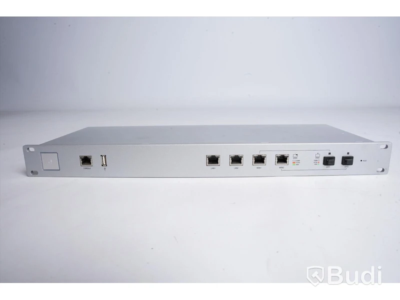 Brandvägg - Router - Ubiquiti UniFi ® Security Gateway Pro , SKU:  USG-PRO-4