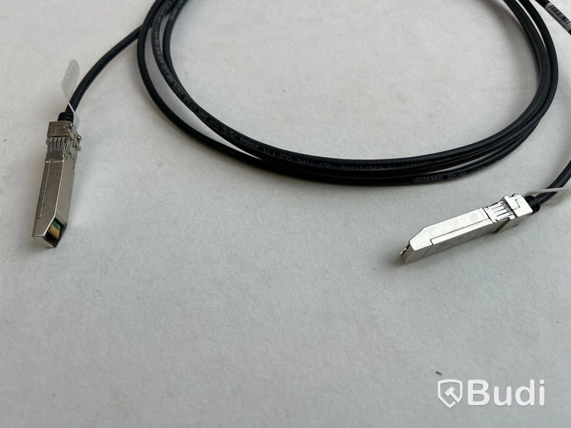2 st. HPE X242 10G SFP+ to SFP+ 3m Direct Attach Copper Cable