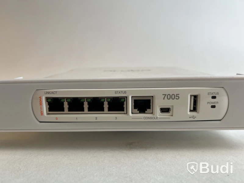 Aruba Networks 7005 (RW) 16 AP Controller