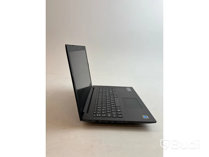Dator Lenovo IdeaPad 330-15IKB. OBS! Inget OS