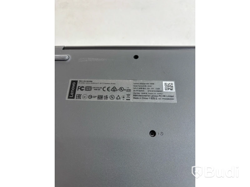 Dator Lenovo IdeaPad 330-15IKB. OBS! Inget OS