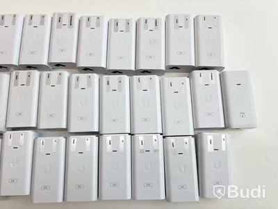 Parti av Ubiquiti POE-injektor 48 V 24 W.