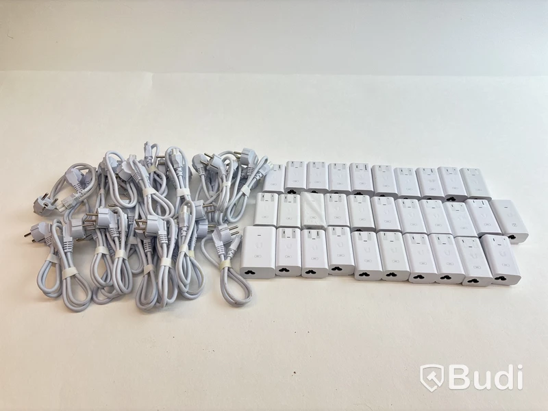 Parti av Ubiquiti POE-injektor 48 V 24 W.
