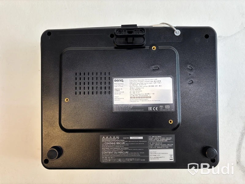 BenQ Projektor TH681+