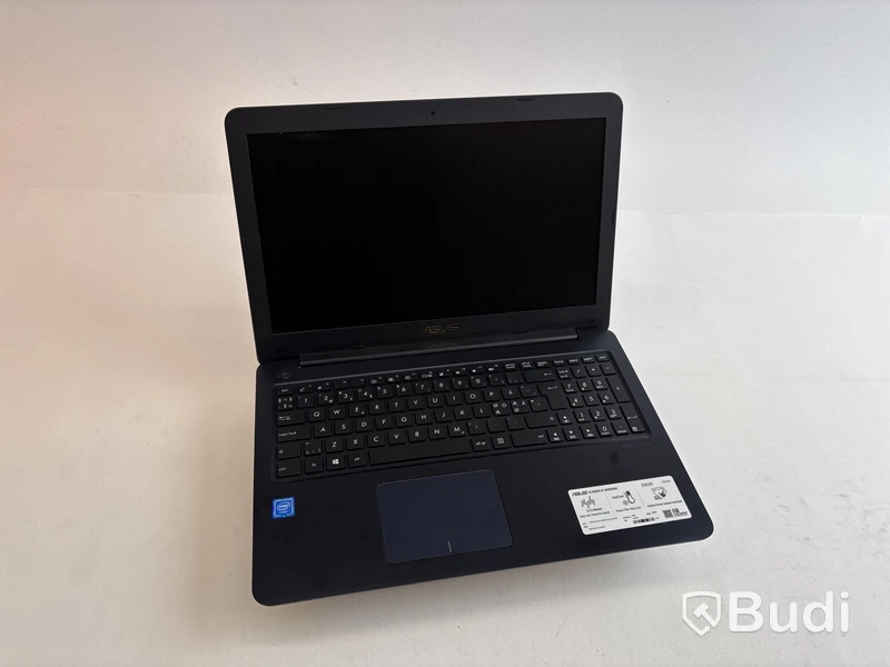 Dator Asus E502S. OBS! Inget OS