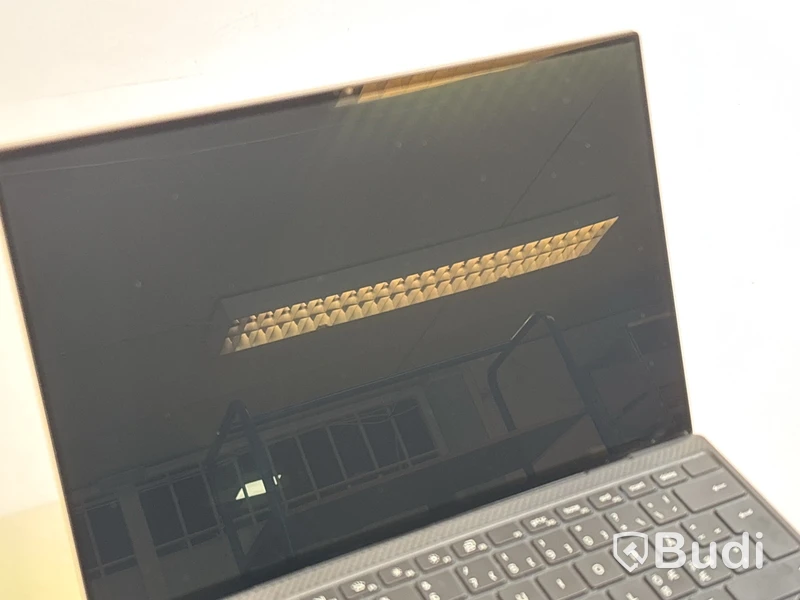 Dator Dell XPS 13 9310 inkl. dockstation. OBS! Inget OS