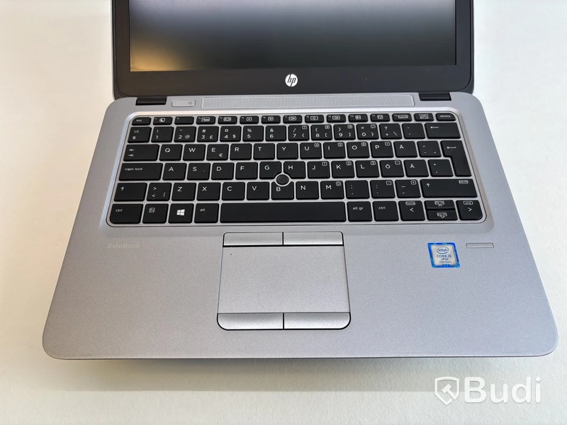 Dator HP EliteBook 820 G4. OBS! Inget OS