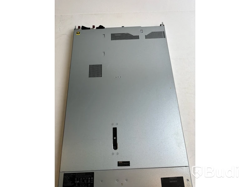 Server HPE ProLiant DL360 Gen10. Obs! Inga hårddiskar