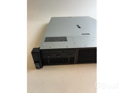 Server HPE ProLiant DL380 Gen10. Obs! Inga hårddiskar