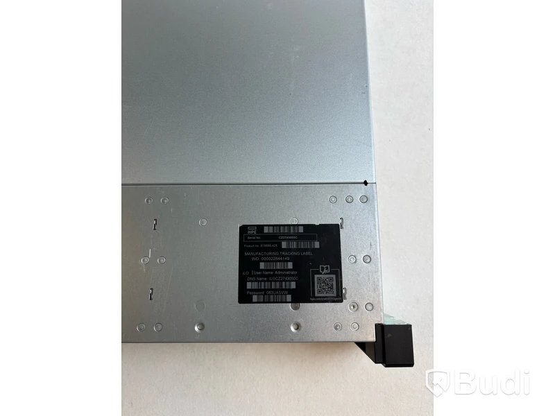 Server HPE ProLiant DL380 Gen10. Obs! Inga hårddiskar