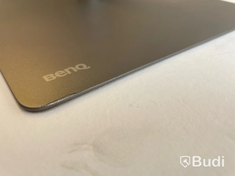 Datorskärm BenQ PD2720U 4K. OBS! Defekt skärm.