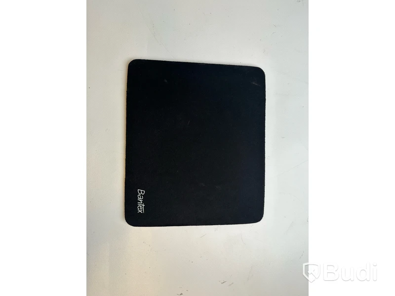 Dator Lenovo V50a 24 tum inkl. musmatta och strömkabel