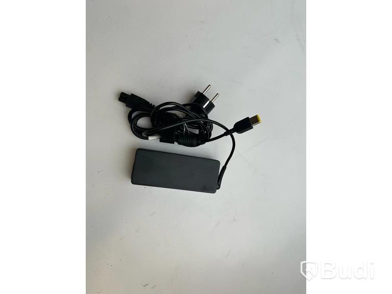 Dator Lenovo V50a 24 tum inkl. musmatta och strömkabel