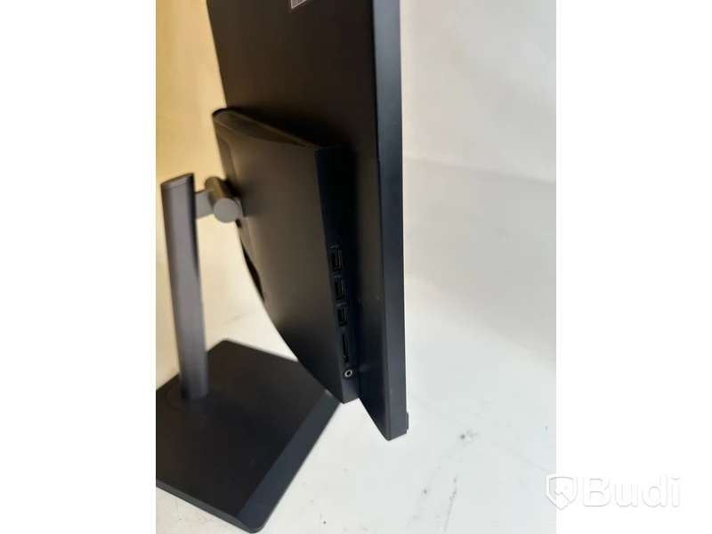 Dator Lenovo V50a 24 tum inkl. strömkabel