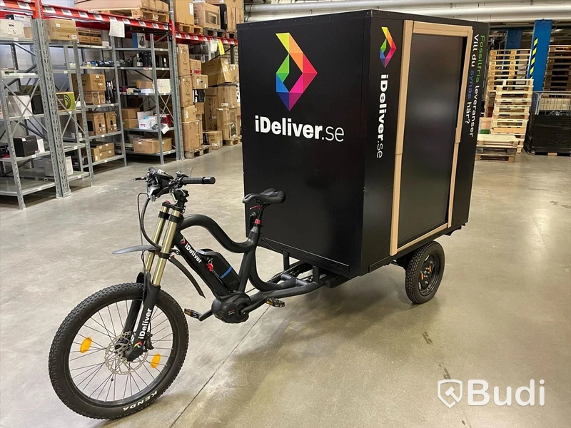 El-cykel för miljövänliga  leveranser och marknadsföring