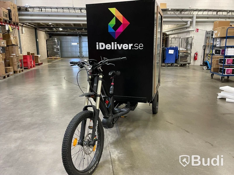 El-cykel för miljövänliga  leveranser och marknadsföring