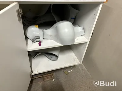 Rörisolering, skåp, bänk m.m.