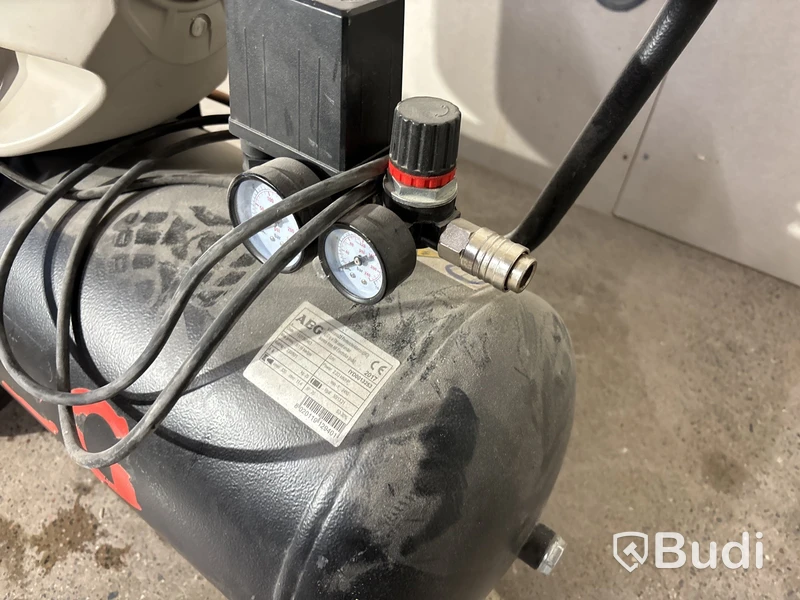 Kompressor AEG 50 liter.