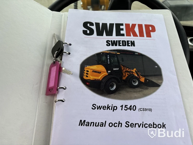 Lastmaskin med vikplog, skopa & gafflar 1540 , -2017