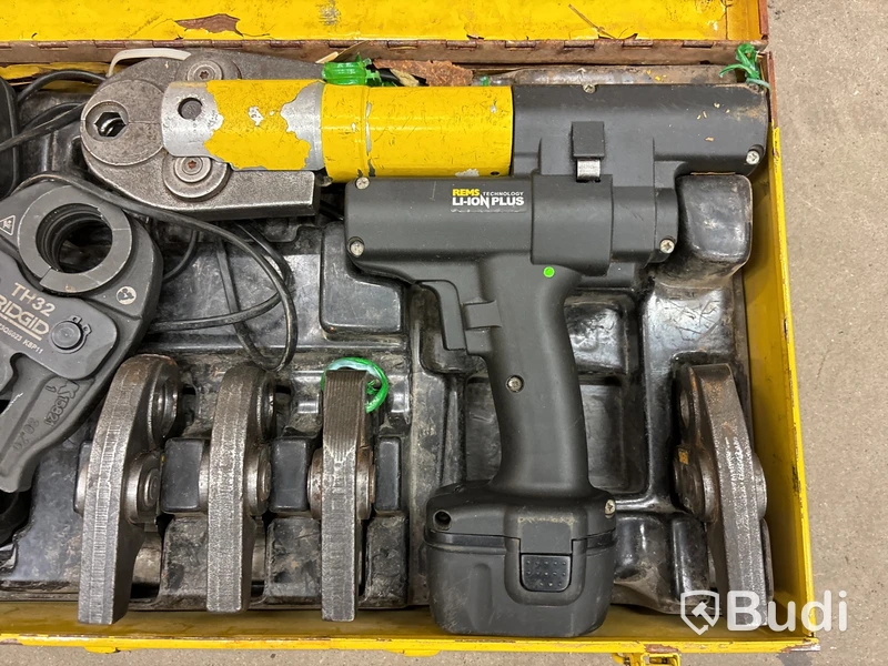 Pressmaskin Rems Mini-Press med 6 st pressbackar