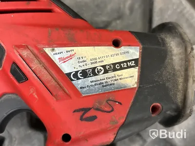 2 st kompakta tigersågar Milwaukee M12 CHZ