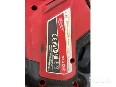 2 st kompakta tigersågar Milwaukee M12 CHZ