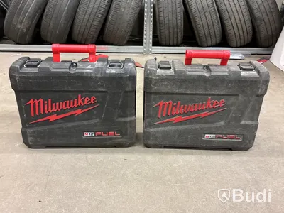 2 st kompakta tigersågar Milwaukee M12 CHZ