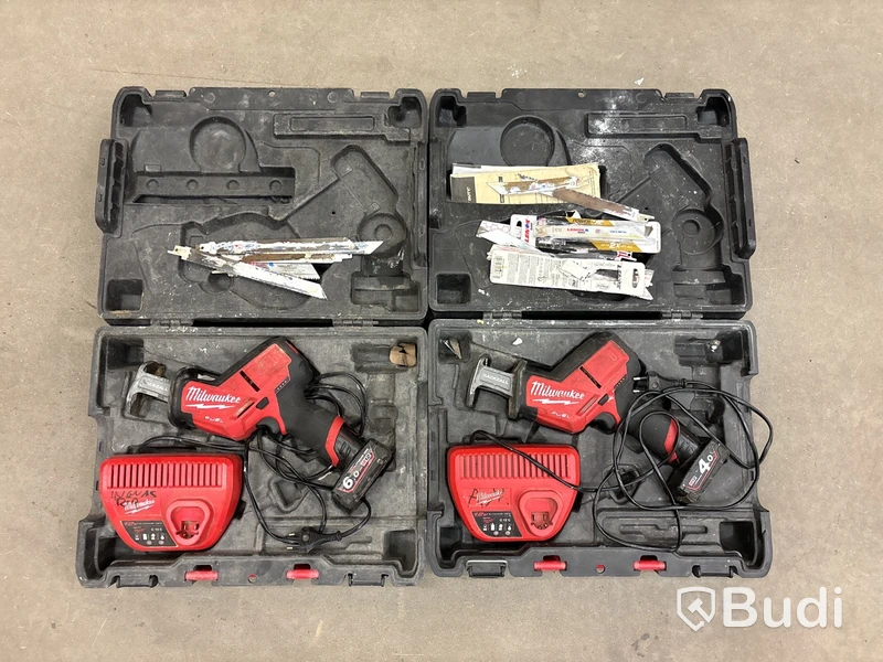 2 st kompakta tigersågar Milwaukee M12 CHZ