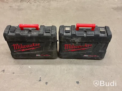 2 st kompakta tigersågar Milwaukee M12 CHZ