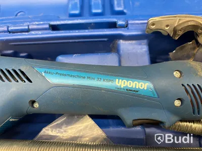 Pressverktyg Uponor Mini 32 med 4 st pressbackar