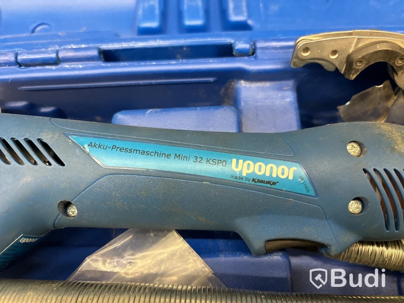 Pressverktyg Uponor Mini 32 med 4 st pressbackar