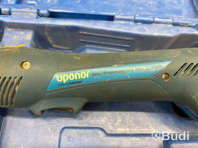 Pressverktyg Uponor Mini 32 med 5 st pressbackar