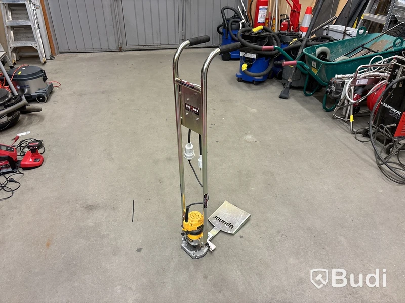 Golvvärmefräs Uponor/Dewalt