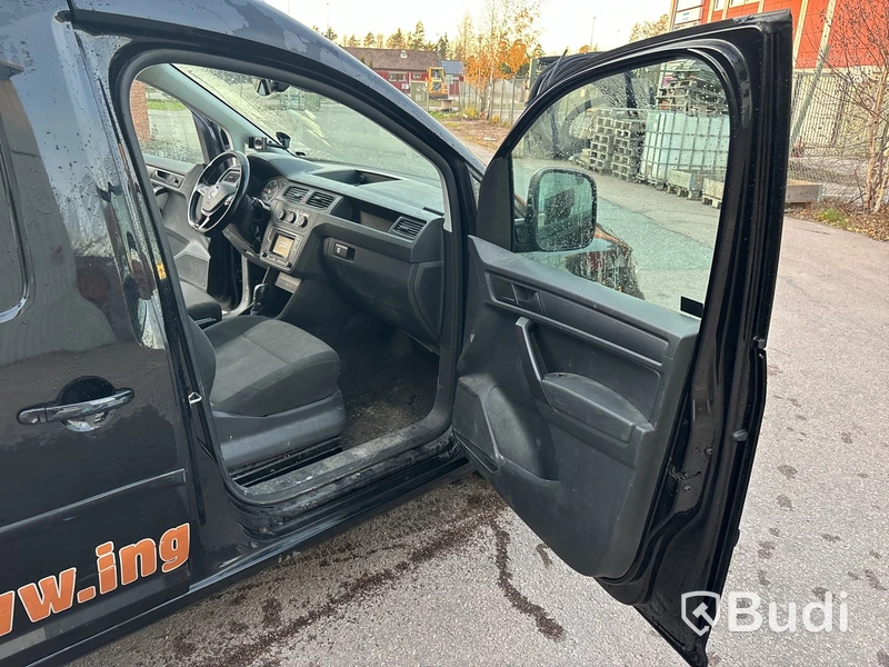 Volkswagen Caddy Maxi 2.0 TDi | 10071 mil | verkstadsinredning | 2016