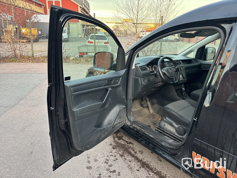 Volkswagen Caddy Maxi 2.0 TDi | 10071 mil | verkstadsinredning | 2016