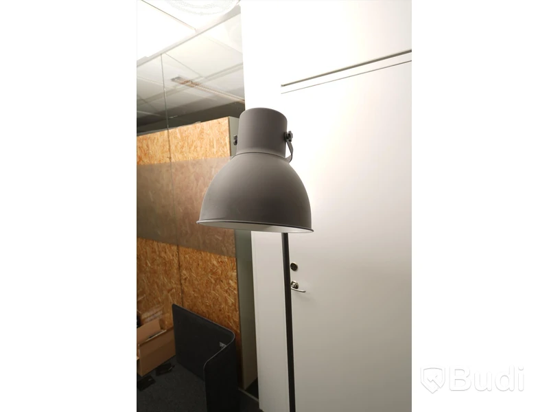 Golvlampa