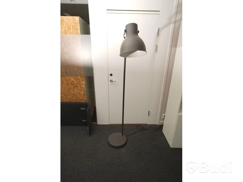 Golvlampa