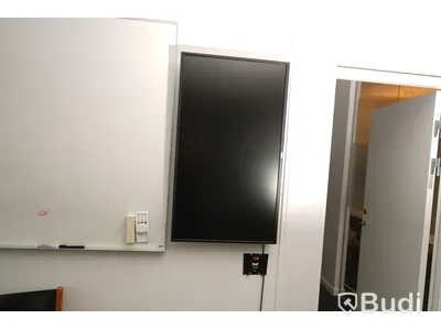 Dell skärm 43 tum. P4317Q. TFT LED. 3840 x 2160 16:9