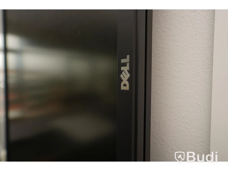 Dell skärm 43 tum. P4317Q. TFT LED. 3840 x 2160 16:9